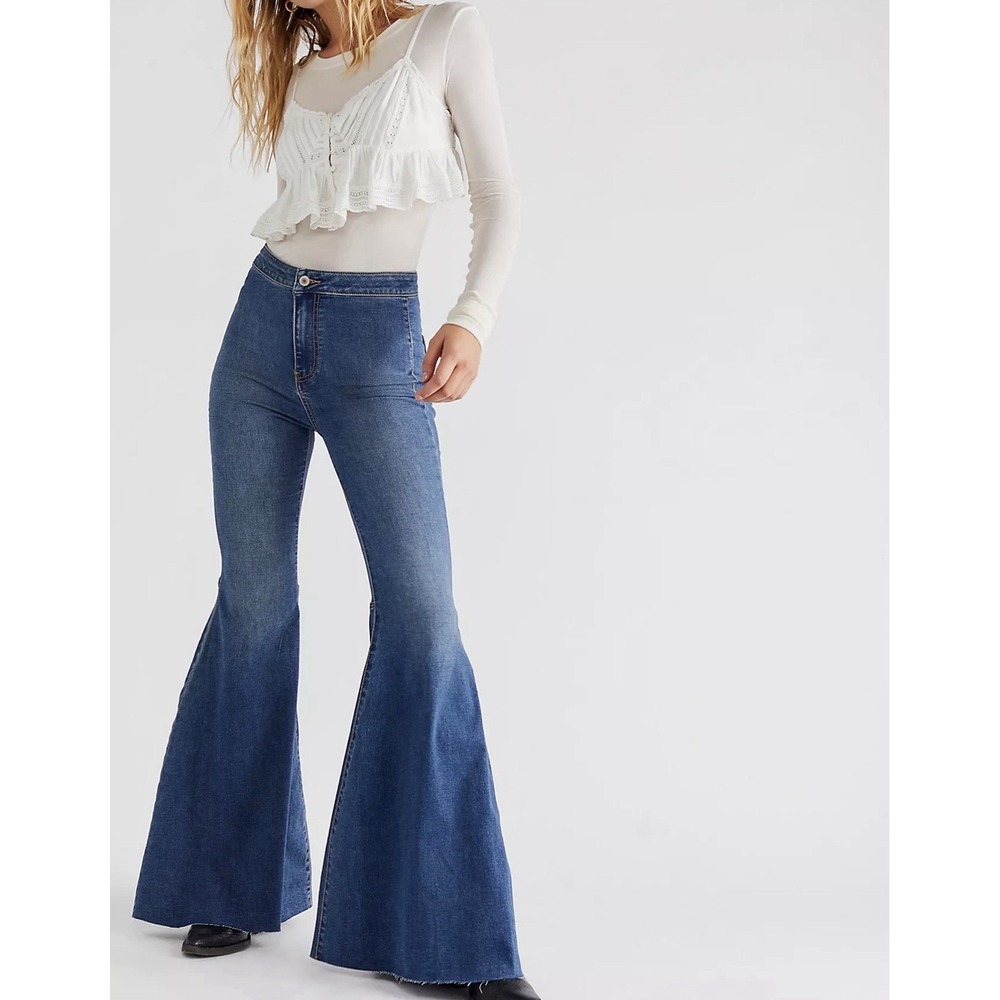 We The Free Free People Just Float On Flare Jeans Bell Bottom High Rise Size 30